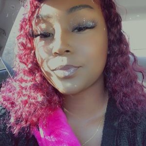 Meet your Posher, Shanekia